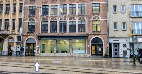 04 Cataloniëstraat - Korenmarkt